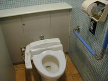 京王百貨店聖蹟桜ヶ丘店B館　5階トイレ