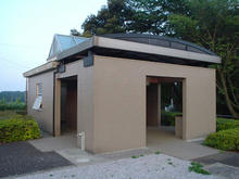 狭山湖畔霊園　駐車場トイレ