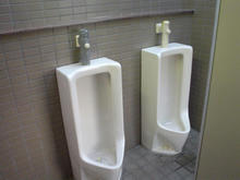 狭山湖畔霊園　駐車場トイレ