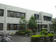 武蔵野市西部図書館