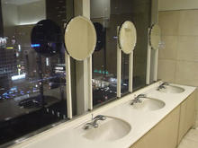 新宿タカシマヤ　12階北トイレ