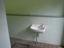 小金井公園　サイクリングセンター前トイレ