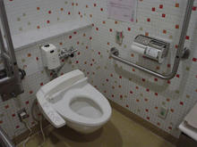 小田急エース南館多目的トイレ