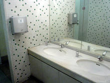 小田急エース南館トイレ