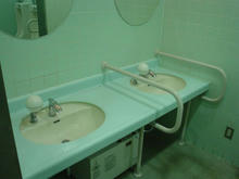 モリタウン外　星の道トイレ