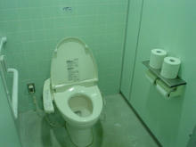 モリタウン外　星の道トイレ