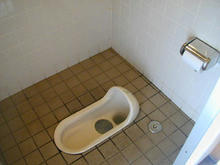 谷戸せせらぎ公園トイレ