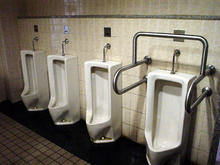 花小金井駅　南口駅前トイレ