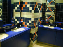 MOVIX昭島　チケット売り場トイレ