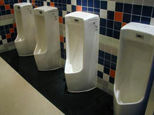 MOVIX昭島　チケット売り場トイレ