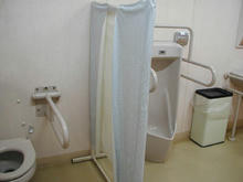 ちょうふ東急　3階多目的トイレ