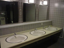 パルテノン多摩　4階トイレ