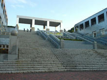 パルテノン多摩