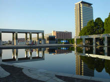 パルテノン多摩