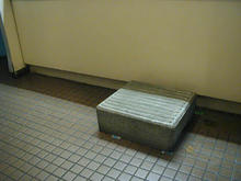 サンリオピューロランド　外トイレ