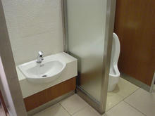 多摩センター三越　2階キッズトイレ