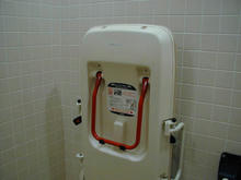 多摩センター三越　2階多目的トイレ