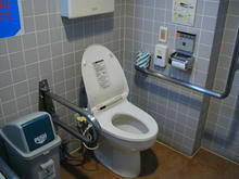 陸上自衛隊広報センター 1階多目的トイレ