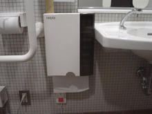 エミオ武蔵境　2階多目的トイレ