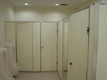 クロスガーデン多摩　南側3階トイレ