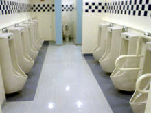 ワーナーマイカルシネマズ多摩センター　チケット売り場トイレ