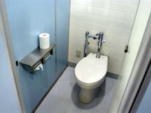 ワーナーマイカルシネマズ多摩センター　チケット売り場トイレ