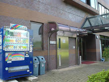 乞田・貝取コミュニティセンター　1階トイレ