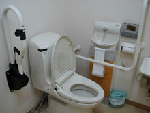 ゆめあい和光　1階多目的トイレ