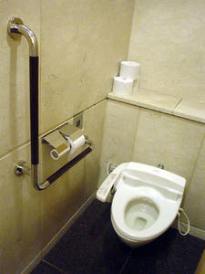 日本橋三井タワー　2階トイレ