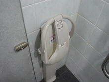 吉祥寺ロンロン　中央１階トイレ