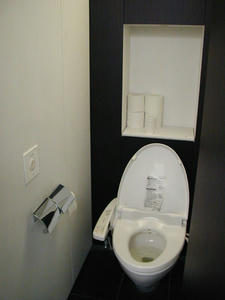 秋葉原UDX　3階トイレ