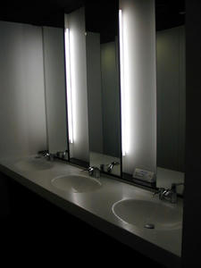 秋葉原UDX　3階トイレ