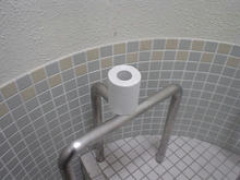 ひとみ公園トイレ