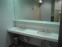 中野ブロードウェイ　2階北トイレ