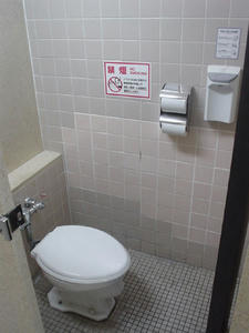 ユザワヤ立川店　7階トイレ