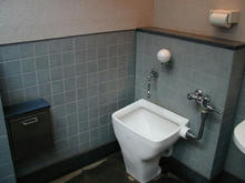 昭和記念公園　水鳥の池南多目的トイレ