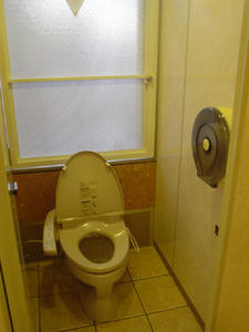 WINS立川A館6階 東トイレ