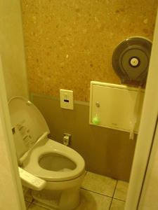 WINS立川A館6階 東トイレ