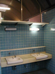 城山公園トイレ