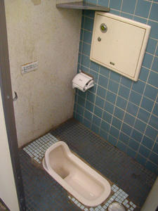 城山公園トイレ