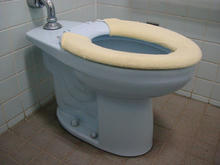 谷保天満宮多目的トイレ