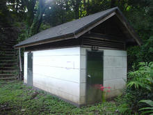 原峰公園トイレ