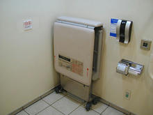 立川モディ　4階多目的トイレ