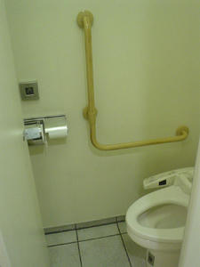 立川モディ　4階トイレ