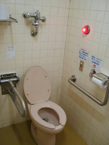 タウンセブン　4階多目的トイレ