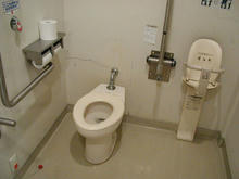 タウンセブン　7階多目的トイレ