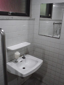 国立市公民館　1階トイレ