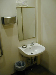 アレアレア1　4階トイレ