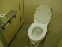 よしもとゲームアミュージアム昭島店トイレ