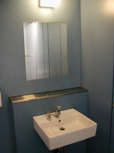 シネマTWO　2階トイレ